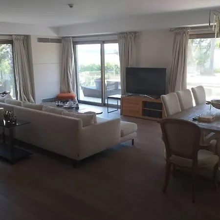 Yalikavak Marina * בודרום